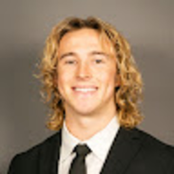 Meet your Posher, Hunter - Picture 1 of 1